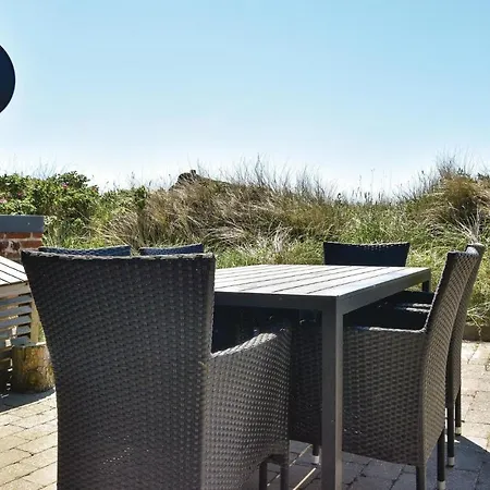 Tatil Evi Two-bedroom Holiday In *