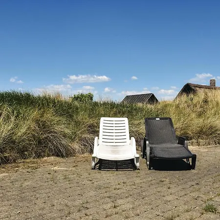 Two-bedroom Holiday In *