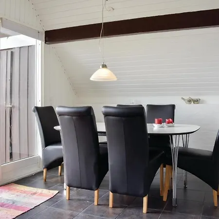 Tatil Evi Two-bedroom Holiday In *